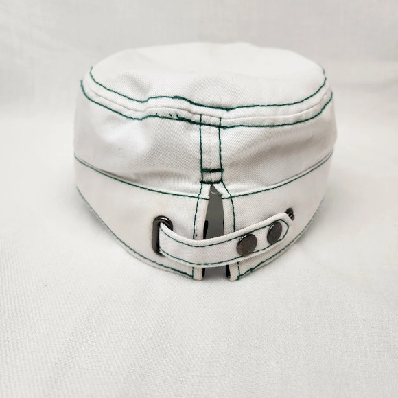 New Era × Denver Broncos Green Shamrock Military Style Button Hat. - Picture 4 of 8